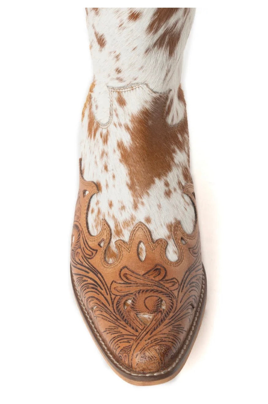 Dakota Dust Hand tooled Boots