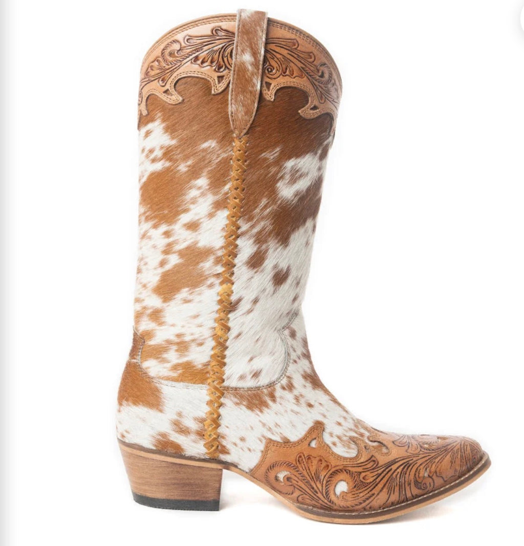 Dakota Dust Hand tooled Boots